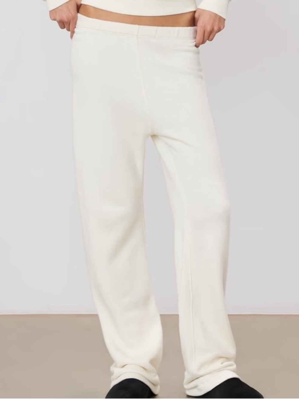 Eterne Cream sweatPants. NWOT - Picture 3 of 8
